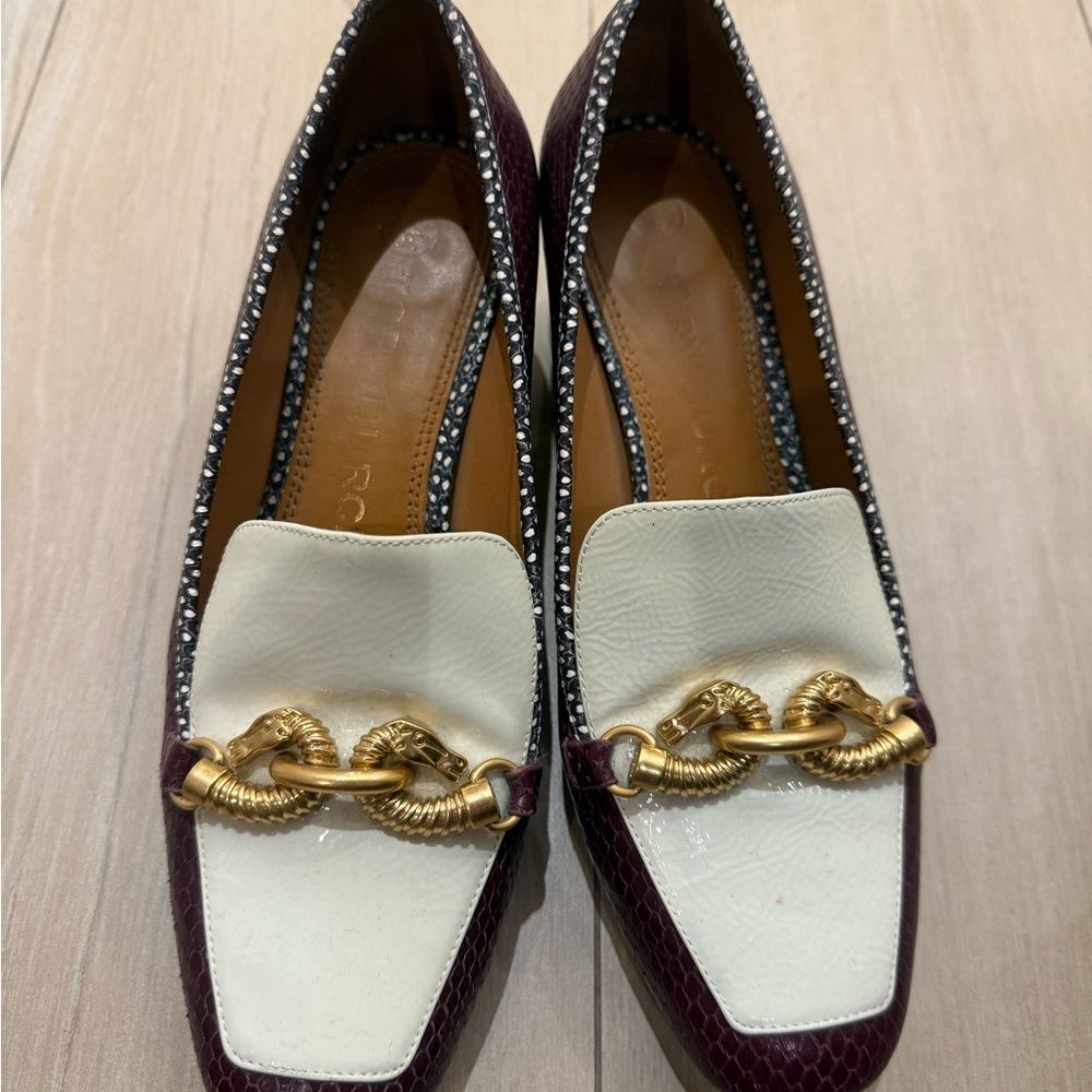 Tory Burch White and Brown Flats with Gold Chain